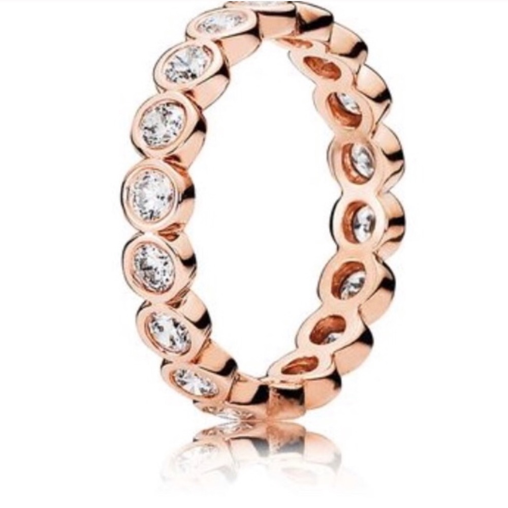 NWOT PANDORA Rose Gold Alluring Brilliant Ring✨